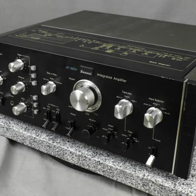 Sansui AU-9900 Integrated Amplifier in Very Good condition