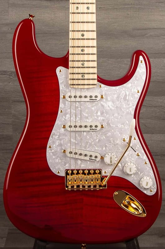 Fender - Richie Kotzen Stratocaster®, Maple Fingerboard, Transparent Red  Burst (Japanese)