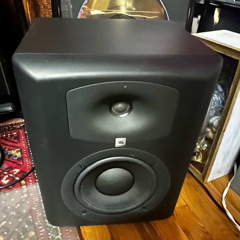 jbl JBL LSR6328P 8" Powered 2Way Studio Monitor (One) RMC Reverb