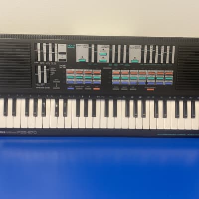 Yamaha PSS-570 Synthesizer image 1