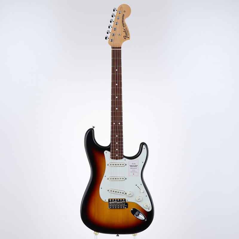 Fender MIJ Traditional II '60s Stratocaster with Matching