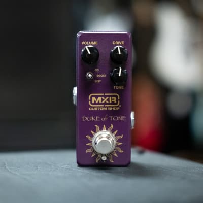 2020's MXR CSP-039 duke of tone | Reverb