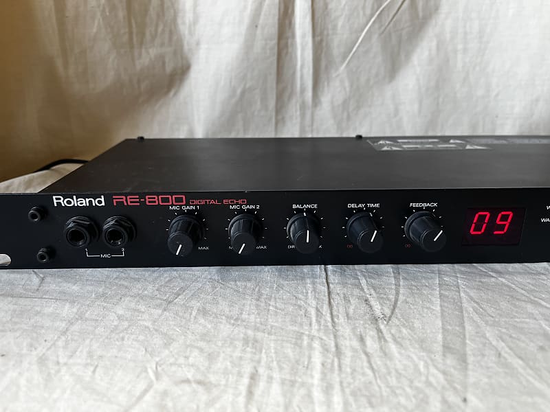 Roland RE-800 Digital Echo vintage echo unit re800