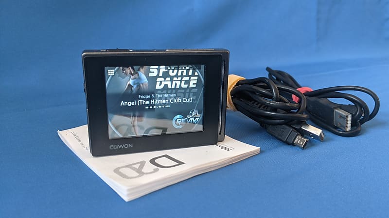 Cowon D20 32GB Digital Media MP3 Player  			