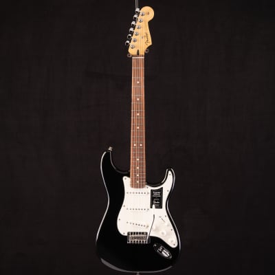 Fender Player Stratocaster Black 198 image 4