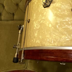 W.F.L. - Ludwig 14x26 Vintage Bass Drum  1930s-1950s White Marine Pearl image 7