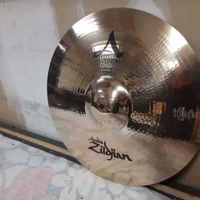 Zildjian 18" A Custom Crash Cymbal image 2
