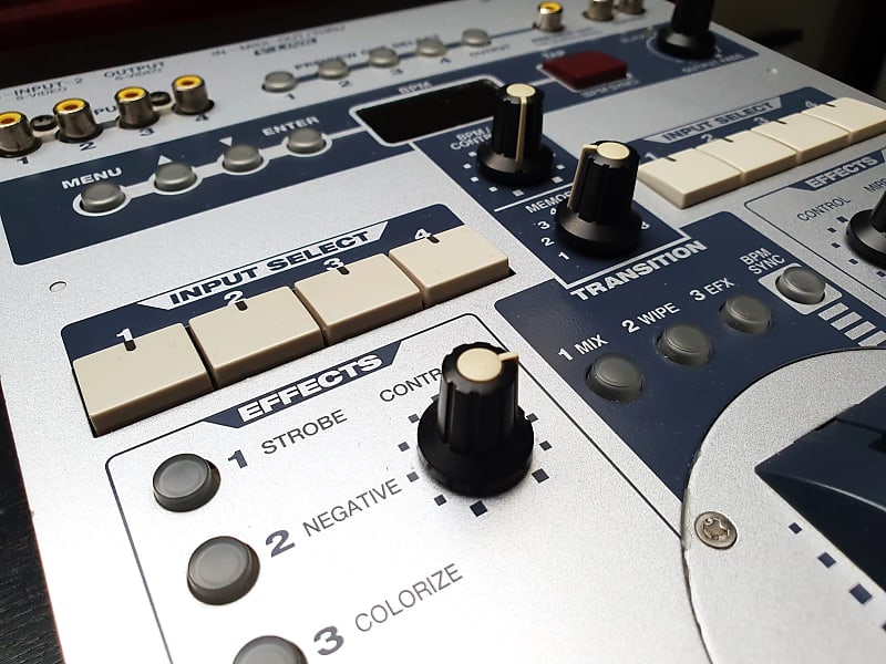 Roland Edirol V4 (4 Channel FX Video Mixer) Reverb