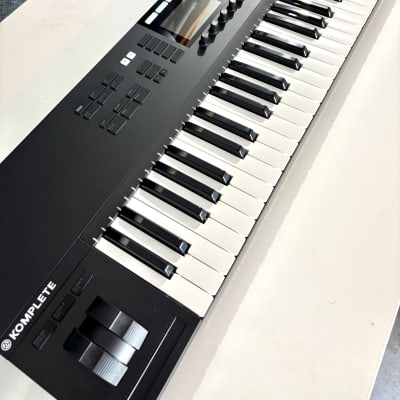 【Native Instruments】KOMPLETE KONTROL S61 K44487000000000-00-720x720.jpg