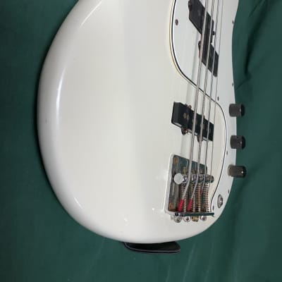 Hohner Professional PJ Bass Late 80s - Cream w hardcase image 10