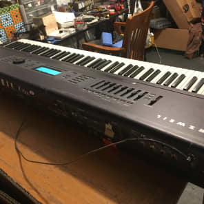Kurzweil K2600X 88 fully weighted Keyboard synthesizer w/ internal SCSI, base Piano and Contemporary ROM image 2