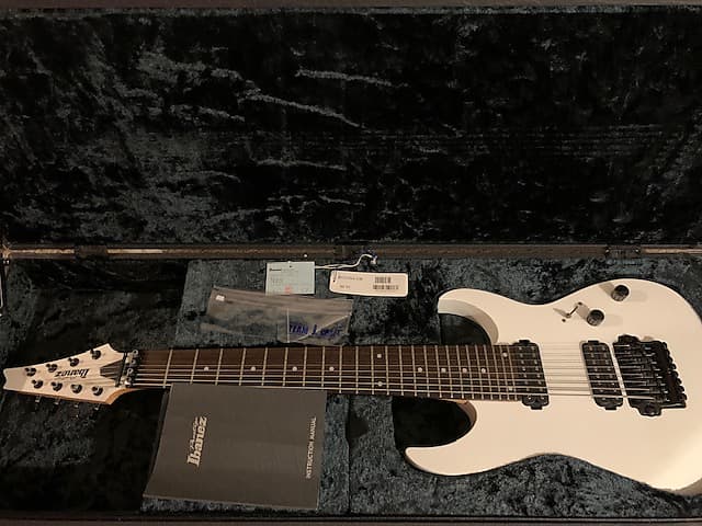Ibanez RG2228A Prestige 8-String White(limited edition) 2012
