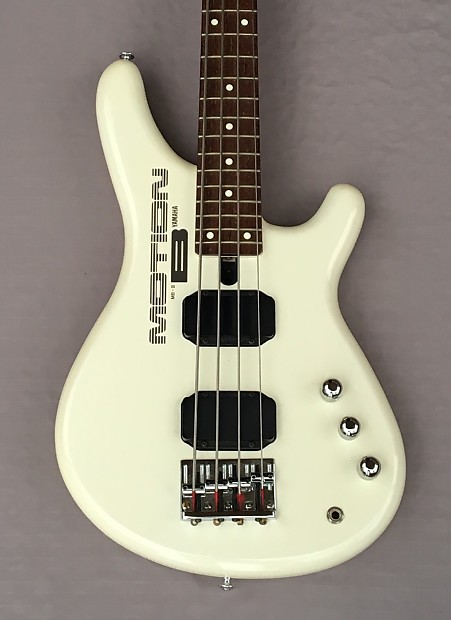 Yamaha Yamaha MB-II Motion B Bass In Pearl White Rare