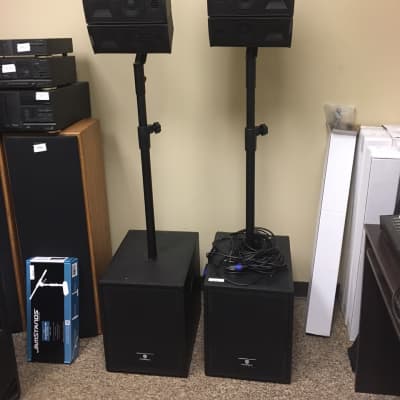 Proreck club store 3000 pa system