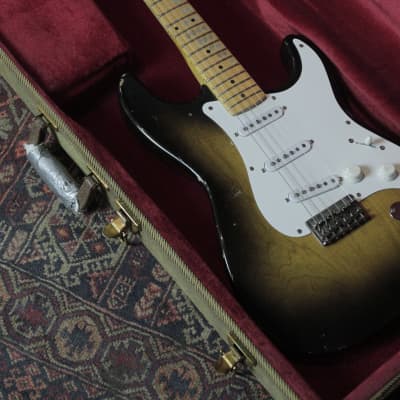 Rizzato's®️ Handmade '50s Stratocaster® Two Tone Sunburst Relic Finish | Case Included image 5