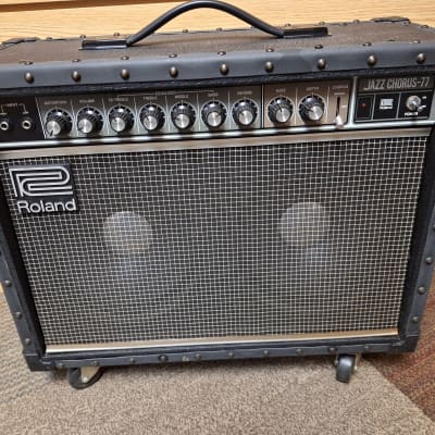 Roland JC-77 Jazz Chorus 80-Watt 2x10