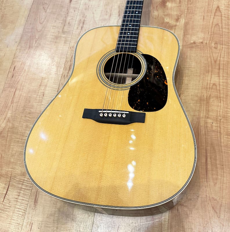 Martin Standard Series D-28 Acoustic Guitar Natural Gloss SN# 2829594 image 1