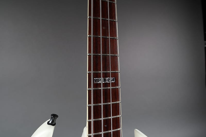 ESP VIPER BASS【 White】 ESP VIPER BASS【 White】 ESP LTD Viper 254 4-String Electric Bass