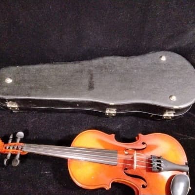 1/8 Suzuki Violin with Bow and Case setup new strings 1971 Plays Great! Age  5-6 | Reverb