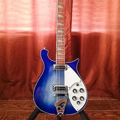 Rickenbacker	620/12 "Color of the Year"