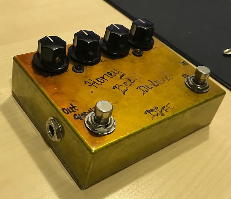 BJFE Honey Bee Overdrive Deluxe