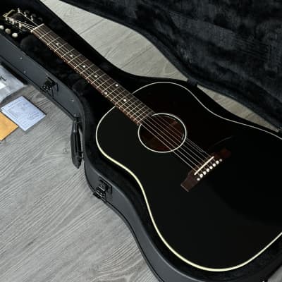 2022 Gibson 1950's J-45 Ebony with LR Baggs VTS Pickup image 11