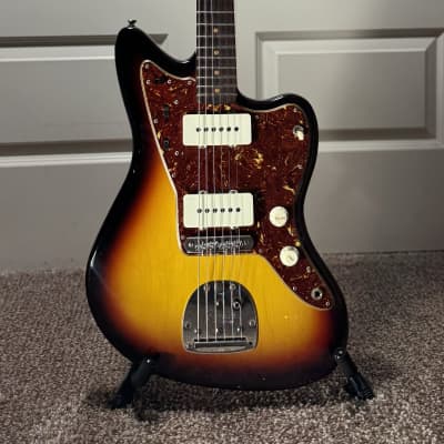 Fender 2024 Custom Shop '62 Reissue Jazzmaster Journeyman Relic - Sunburst for sale