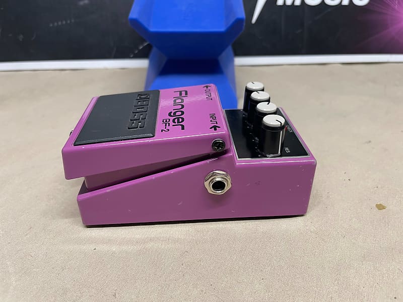 Boss BF-2 Flanger Pedal ( Pink Label - MIT ) 1998 Purple