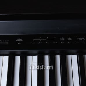 Yamaha CLP30 Clavinova 88 Weighted Key Digital Piano with