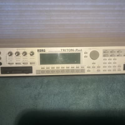 Korg triton rack mount