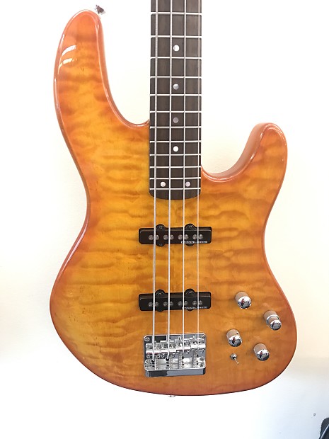 Fender Jazz Bass Made in Korea Orange quilted