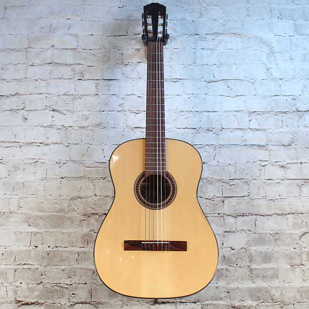 Granada guitar price cheap