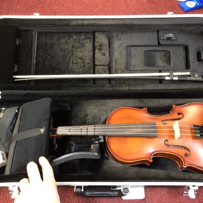 Scherl and Roth 3/4 Student Violin Outfit image 9