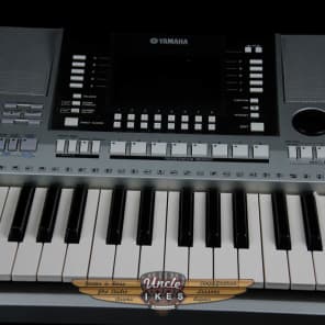 Yamaha PSR-S910 Arranger Workstation Keyboard, 61-Key | zZounds