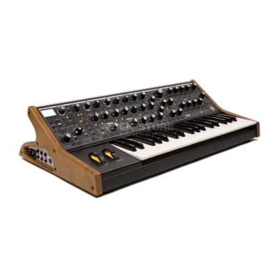 Moog Subsequent 37 Analog Synth 2017 - Present - Black