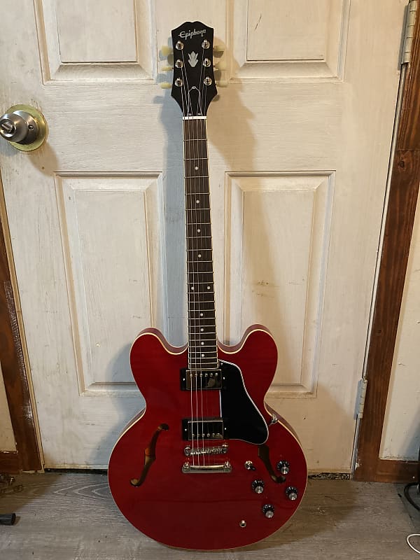 Ryo　　　Epiphone　ES-335 IG Epiphone ES-335 IG Semi-Hollow Cherry – Matt's Guitars