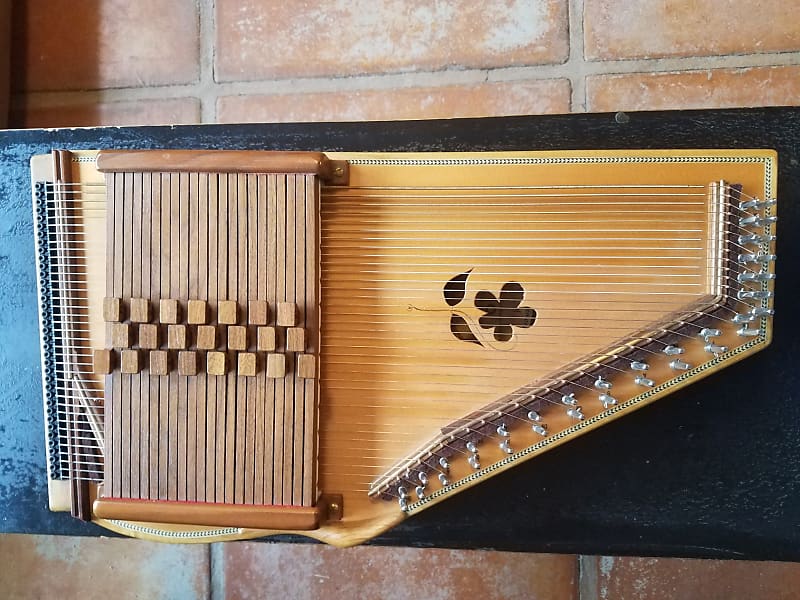 ORTHEY Autoharp 22/37 handmade Sitka Spruce/Chinese Chestnut Reverb
