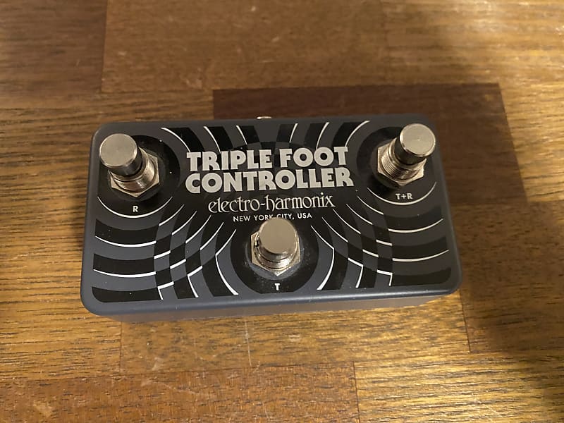 Electro-Harmonix Triple Foot Controller