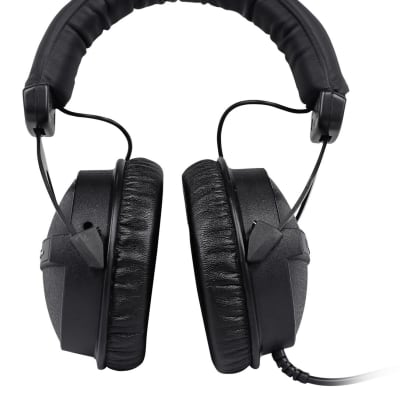Beyerdynamic DT-770-PRO-32 Ohm Studio Headphones for Mobile Use image 5