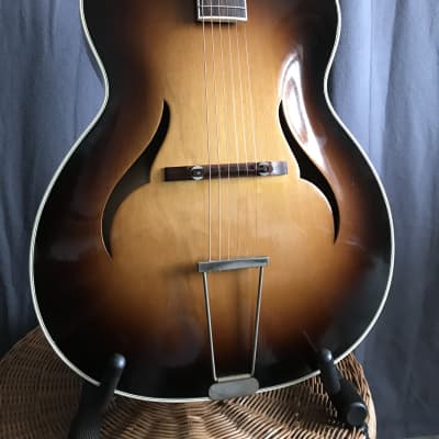 Vintage German archtop jazz guitar 50s - Isana Klira - new frets image 3