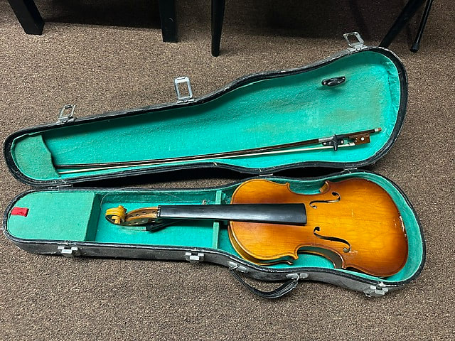 Used Cremona Fecit Anno Domini 19 Vintage Restoration