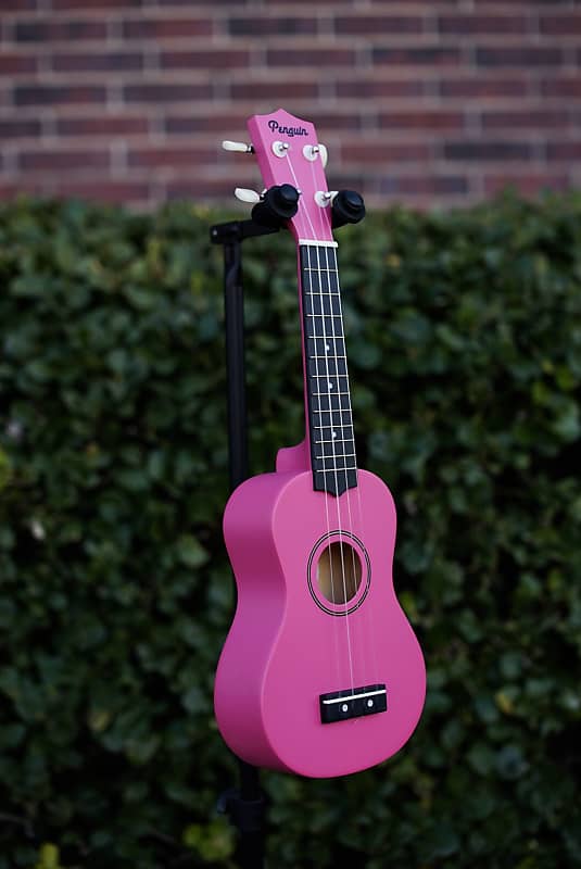 Penguin Tropical Ukuleles