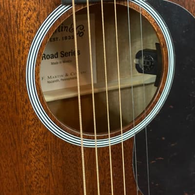 Martin 000-10E Acoustic-Electric Guitar - Natural Satin Sapele image 4