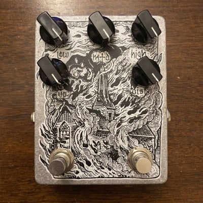 Reverb.com listing, price, conditions, and images for abominable-electronics-throne-torcher