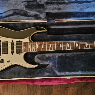 Ibanez UV777P Steve Vai Signature Universe | Reverb