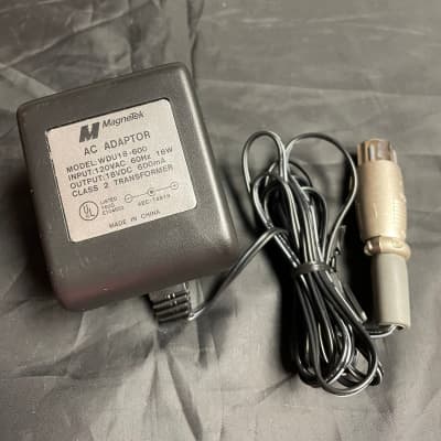 Electroacoustic piano Yamaha CP70 charger power supply image 4