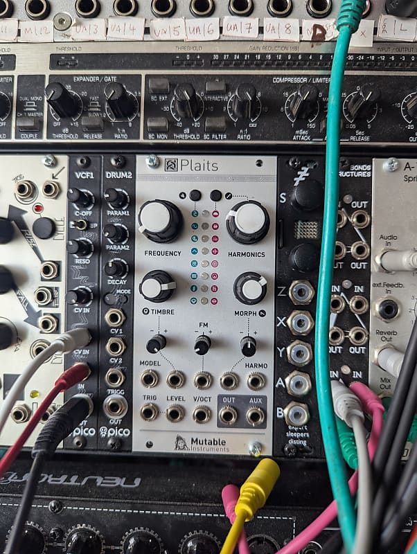 Mutable Instruments Plaits