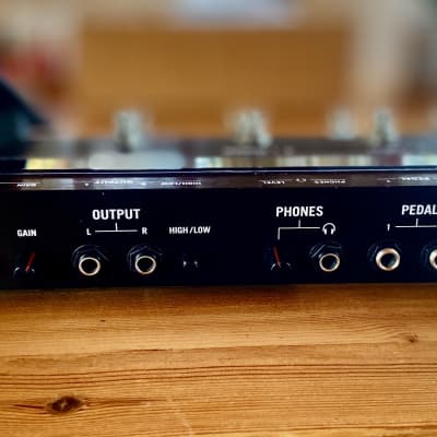 Native Instruments Guitar Rig Kontrol 3  2010 - Black image 3