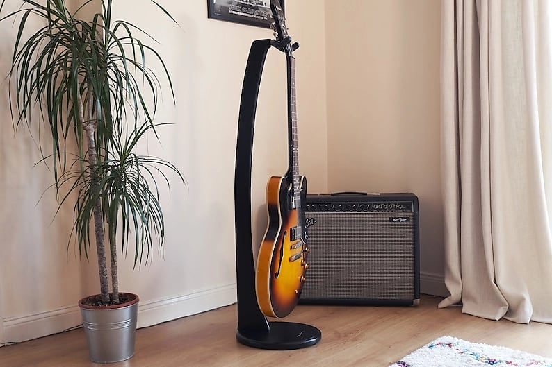 Ruach Music Ruach GS-1 Electric Guitar Stand  Wooden Acoustics Black/White image 1