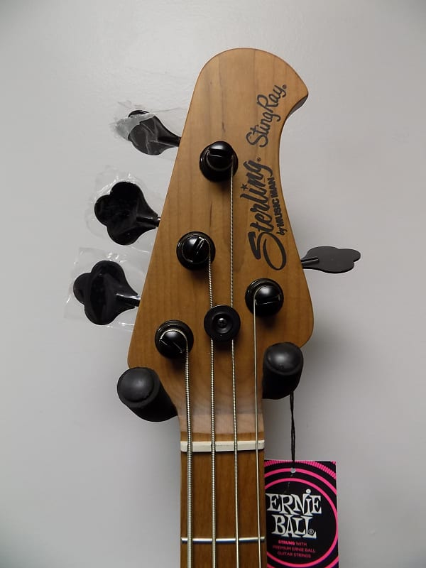 Sterling by Music Man StingRay Ray34ASH-BK-M2 4-String Sterling by Music Man StingRay Ray34ASH-BK-M2 4-String